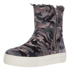 JSLIDES Allie Faux Fur Lined Platform Boot Camo